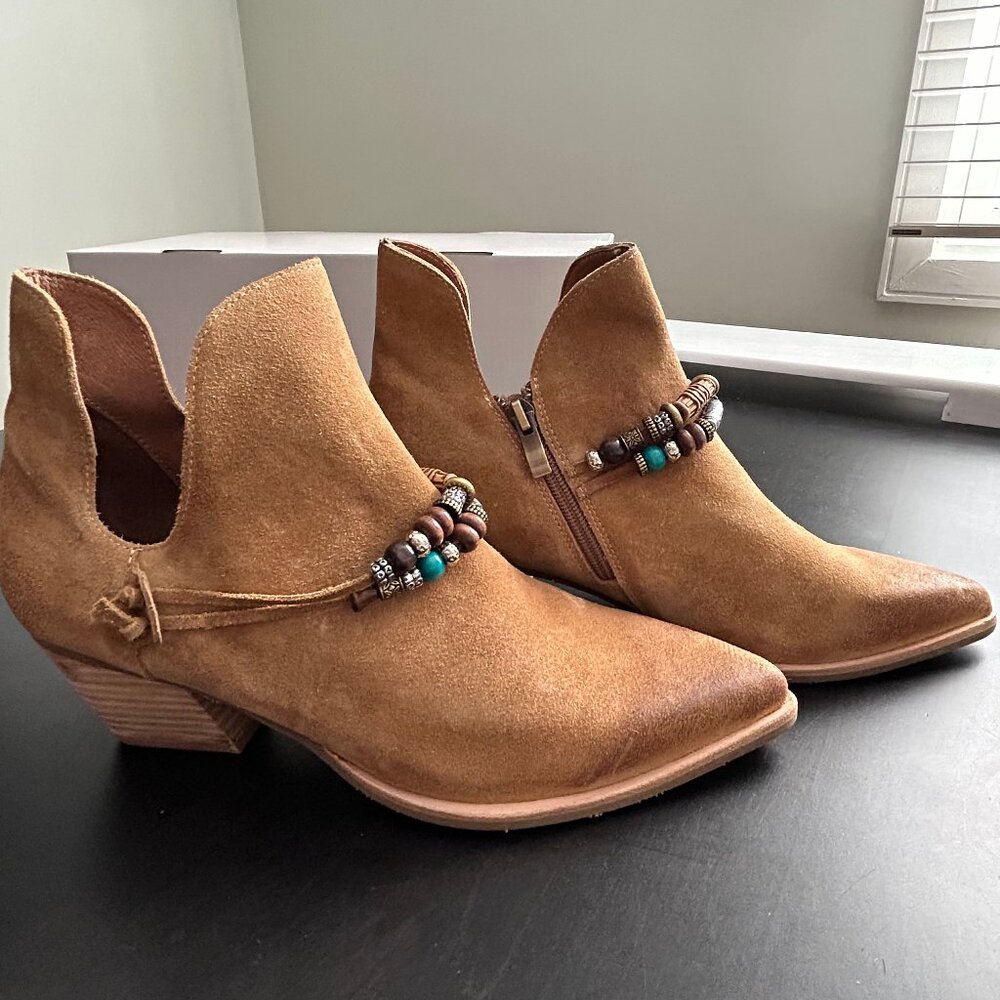 Antelope leather boots, Size 10 (41), NWOT